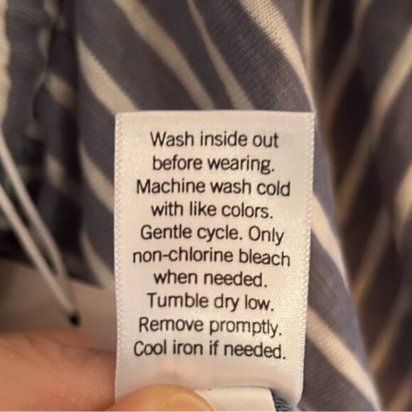 Lauren Conrad Striped Gray Ruffle Sleeve Top Size Large - Picture 6 of 6